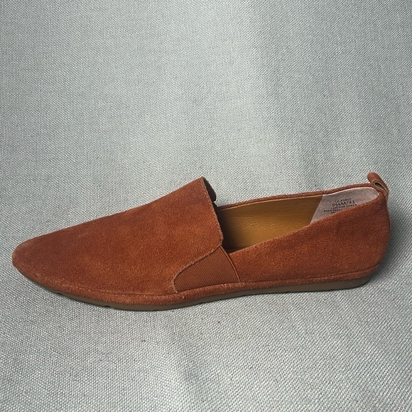 Lucky Brand addly rust orange suede slip on flats size 9.5 - Picture 1 of 8